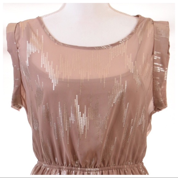FOREVER 21 Nude Shiny Gold Pattern Dress - Picture 3 of 8